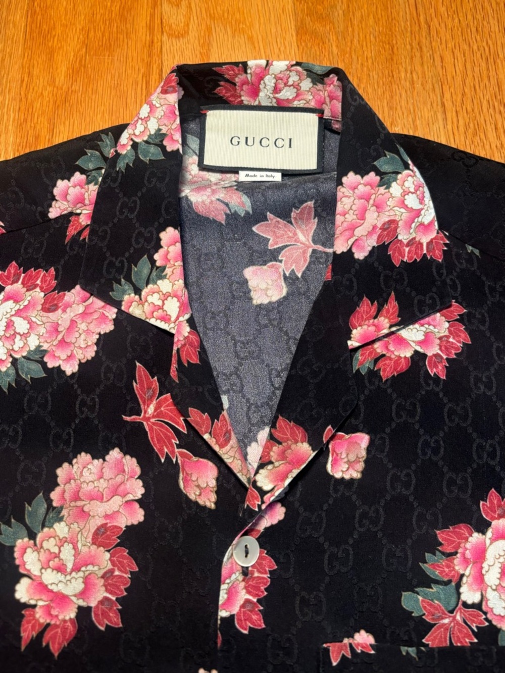 SOLD - Gucci GG Silk Floral Button Shirt - Picture 2 of 5